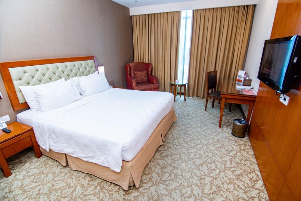 สวิส-เบลินน์ สกา พีกันบารู Hotel เปกันบารู ภายนอก รูปภาพ